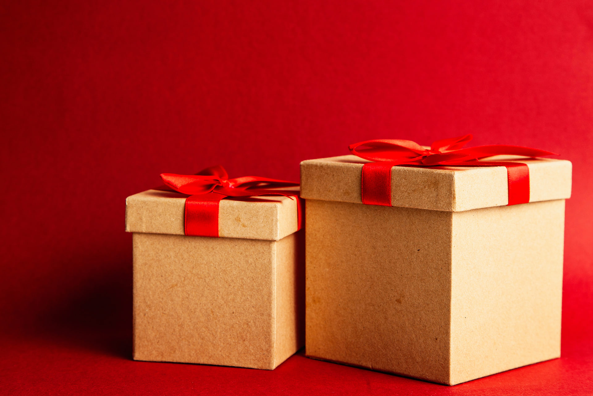 Konya merkezli KLEANTEKS'in baskılı ve baskısız ambalaj üretim hizmetleri. Ürünlerinizi güvenli ve şık bir şekilde koruyan ambalaj çözümleri.