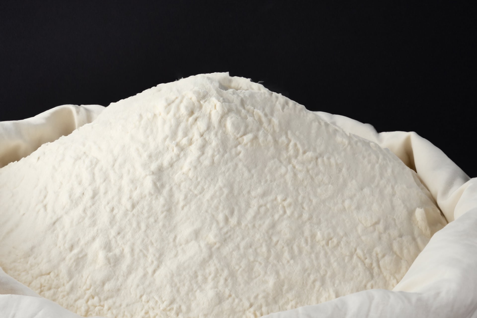 Konya ve yakın bölgeler için KLEANTEKS tarafından baskılı ve baskısız olarak üretilen dayanıklı bez un çuvalı. Mükemmel havalandırma ve koruma özellikleriyle.